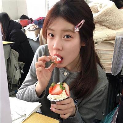 舞社里的酷女孩